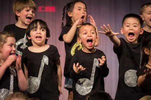 تاثیر موسیقی بر شادی کودکان