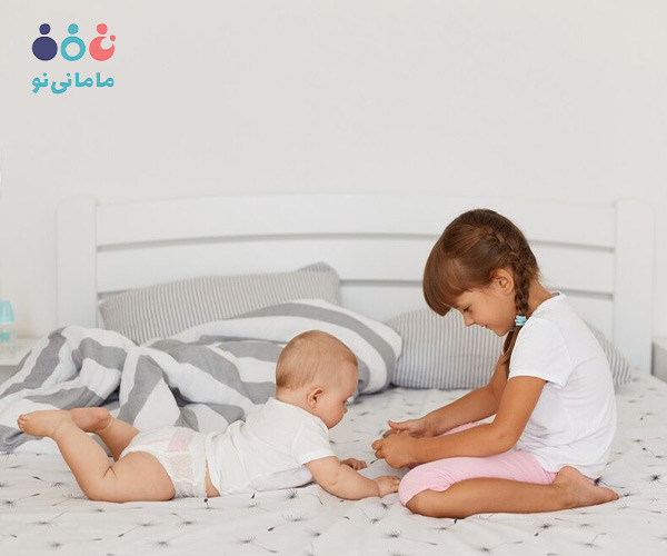 نحوه مواجه کردن فرزند بزرگتر با نوزاد تازه متولد شده