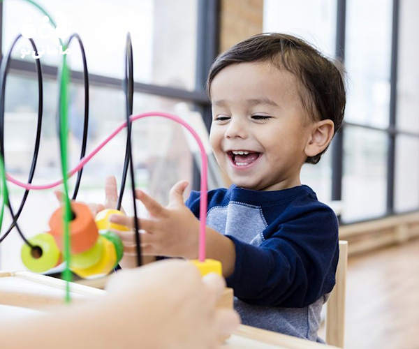 سوالات متداول در خصوص تنهایی بازی کردن کودک