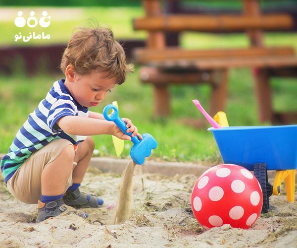 9. بازی با ماسه بازی برای افزایش خلاقیت کودکان
