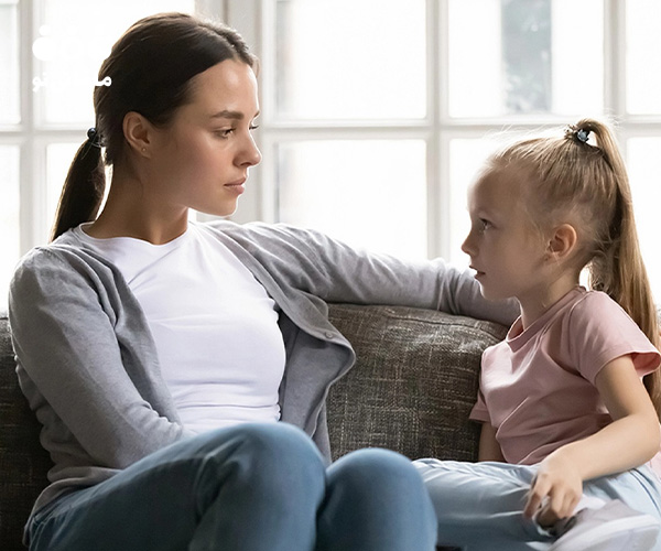 برای درمان تاخیر گفتاری کودک چه زمانی به پزشک مراجعه کنیم؟