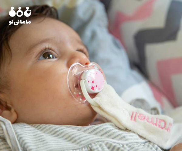 عوارض استفاده مداوم کودک از پستانک